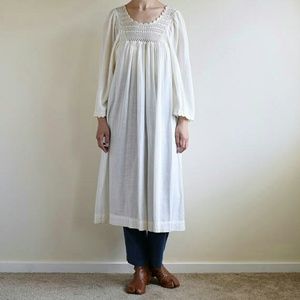 Vintage Cream Crochet Dress